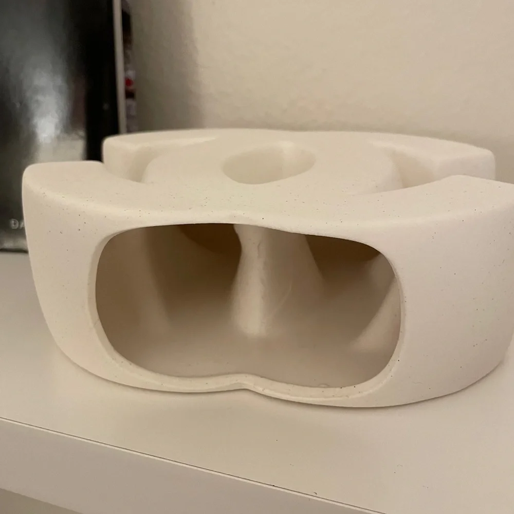 Chanel vibes ceramic vase - Picture 5 of 6